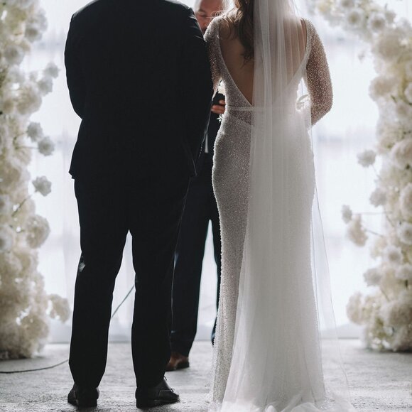 3m Cathedral Length, Ivory Veil, Single Layer (Wedding Veil / Bridal Veil) - Picture 8 of 9